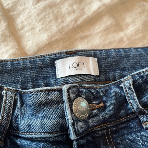 LOFT Blue Straight Leg Jeans Classic Denim - Picture 4 of 6